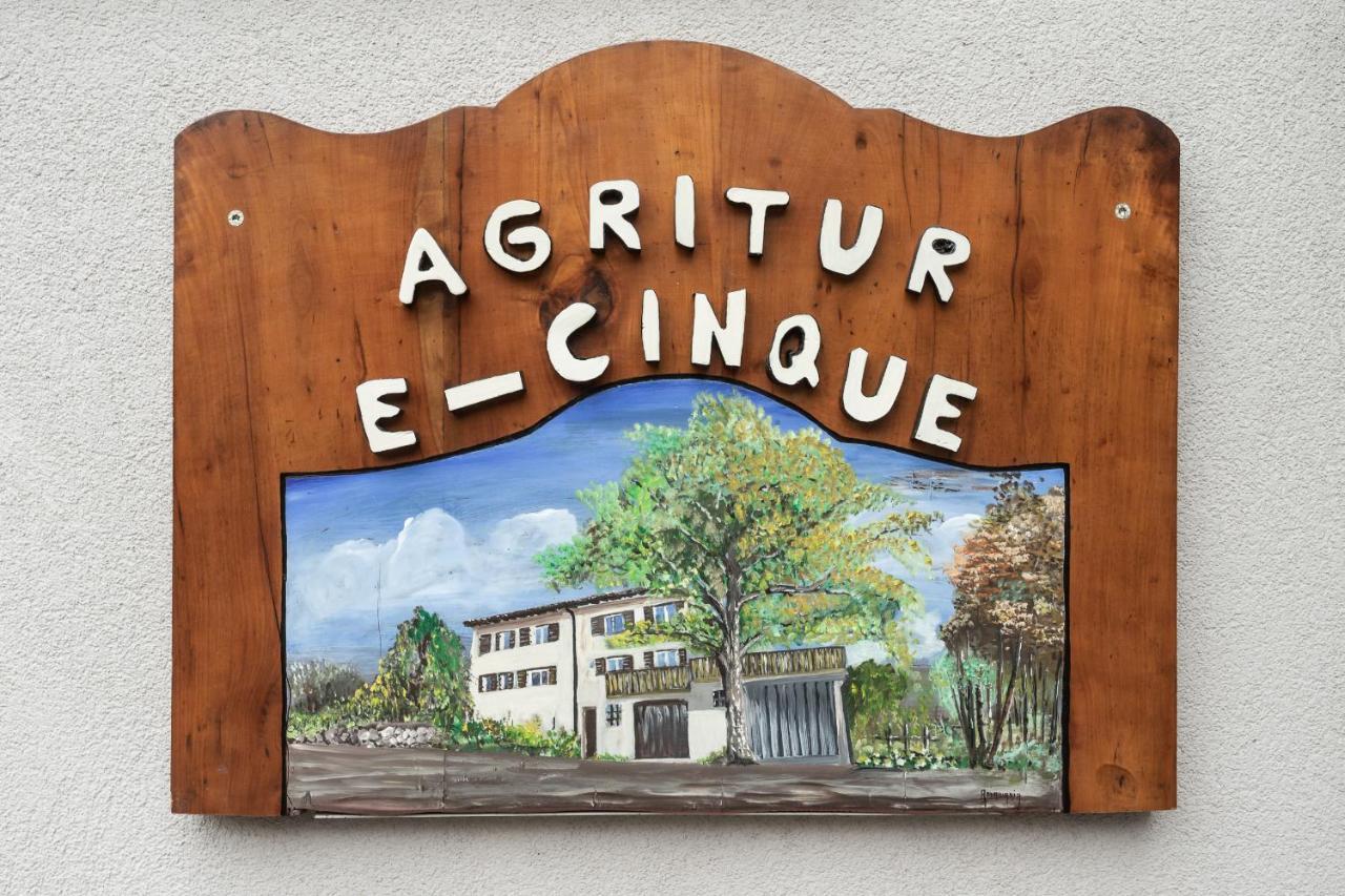 Agritur E-Cinque Villa ซาลอร์โน ภายนอก รูปภาพ